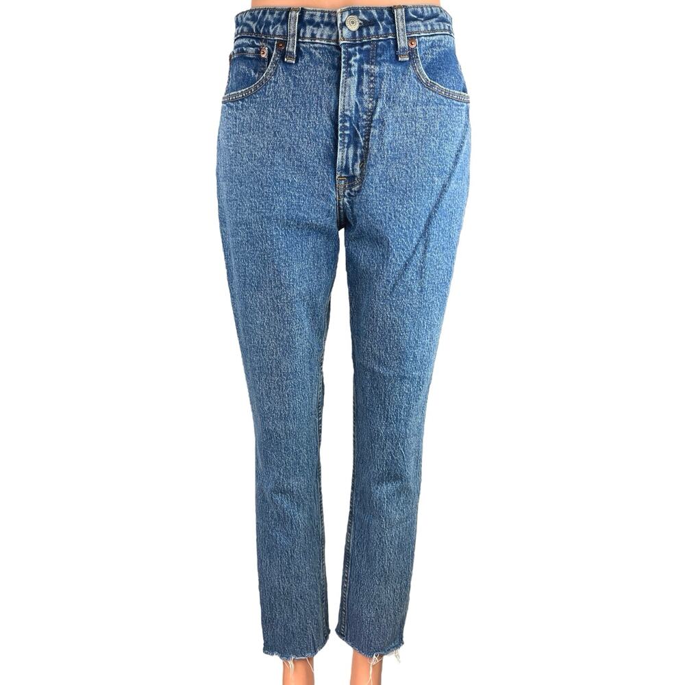 Abercrombie & Fitch Blue Medium Wash High Rise Raw Hem Curve Denim Jeans Size 6